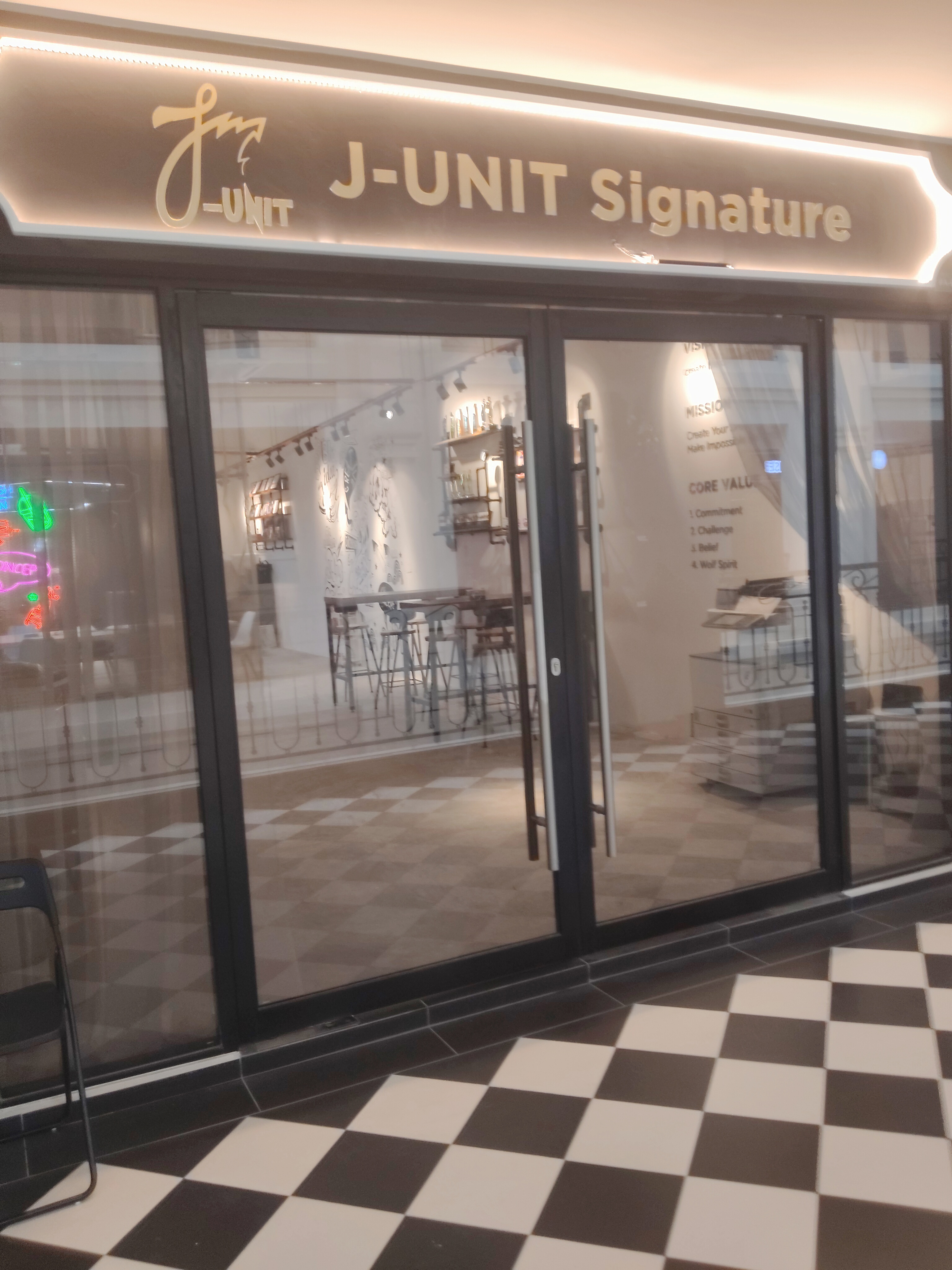J-Unit Signature photo 1
