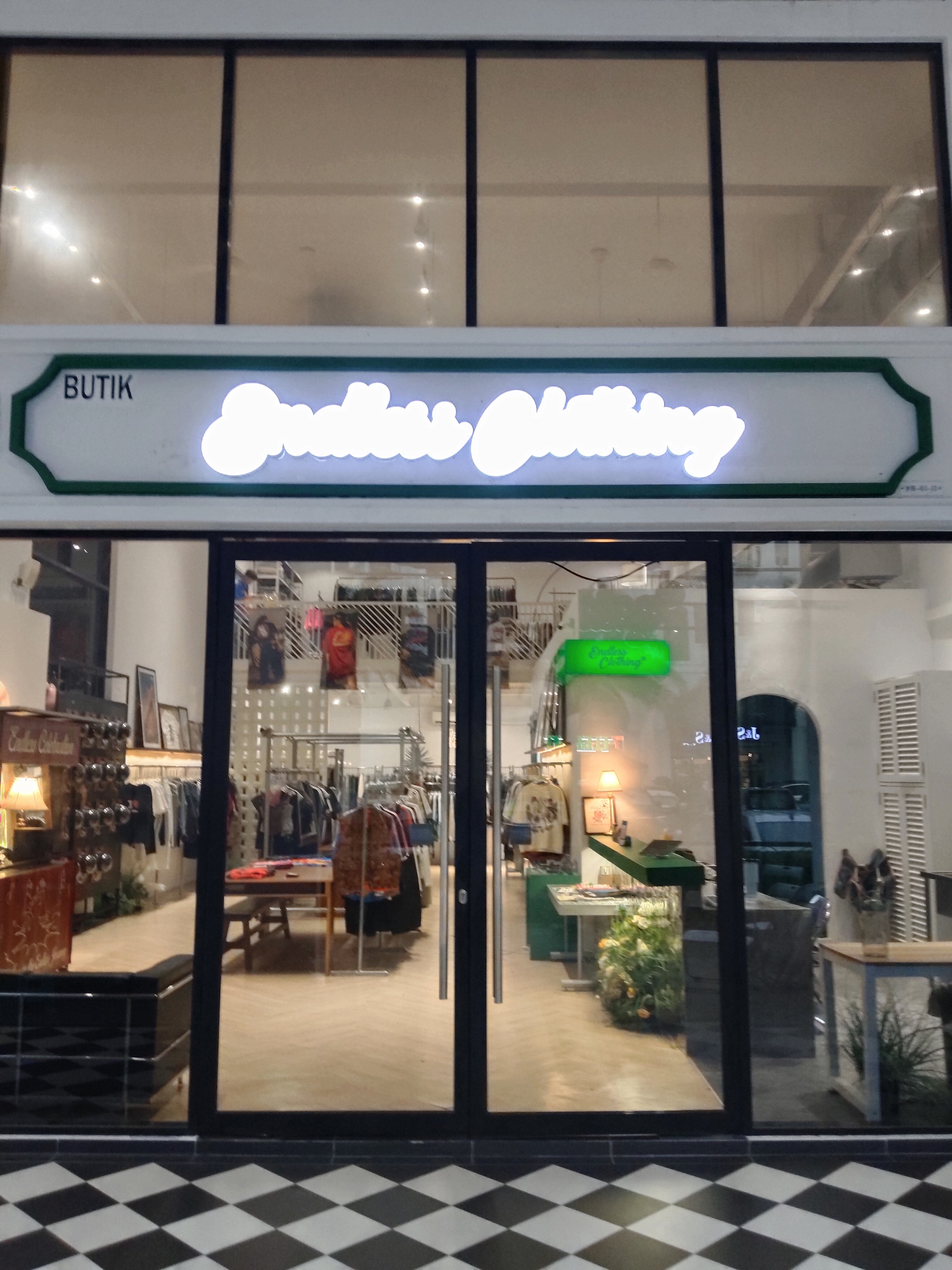Butik Endless Clothing photo 1