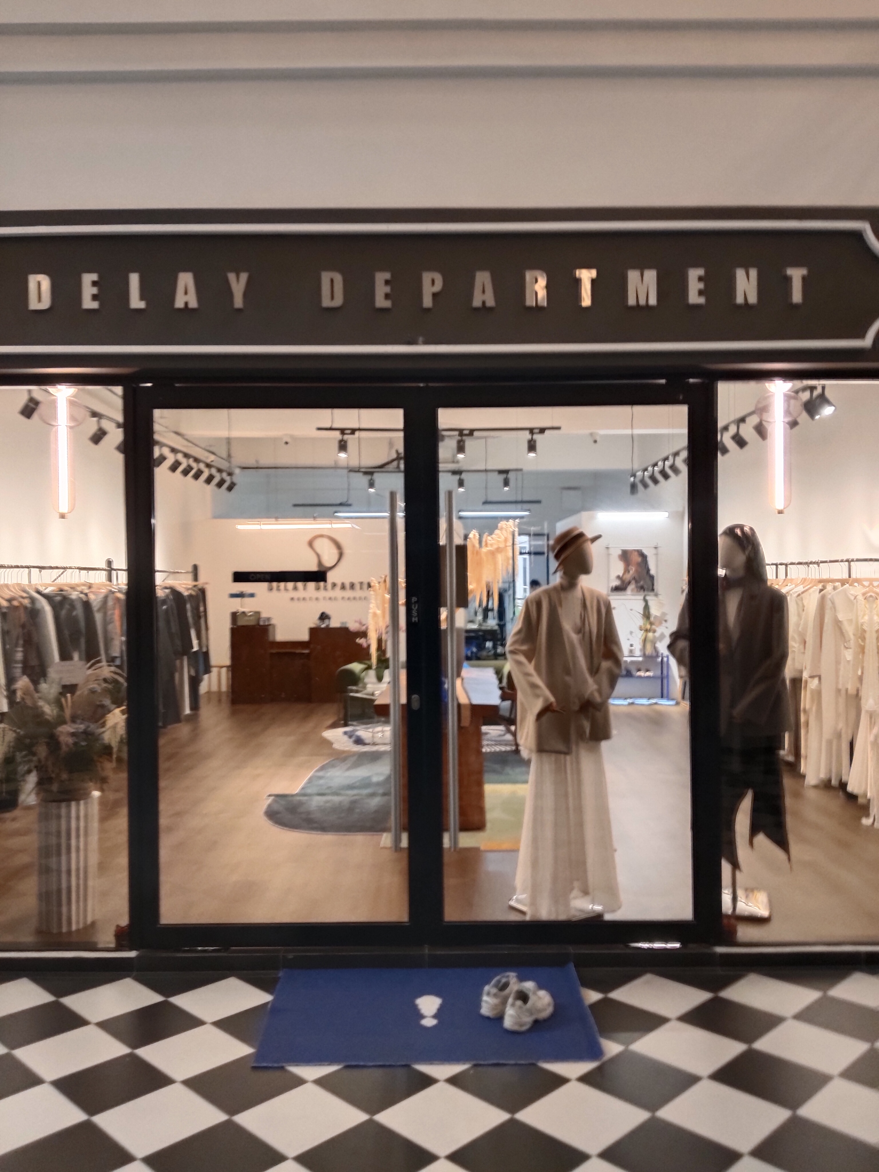 Butik Delay Department photo 1