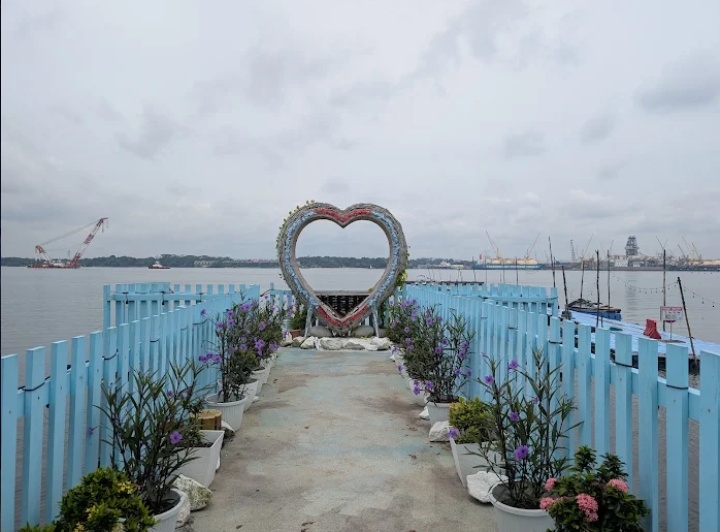 Hidden Garden By The Sea photo 1