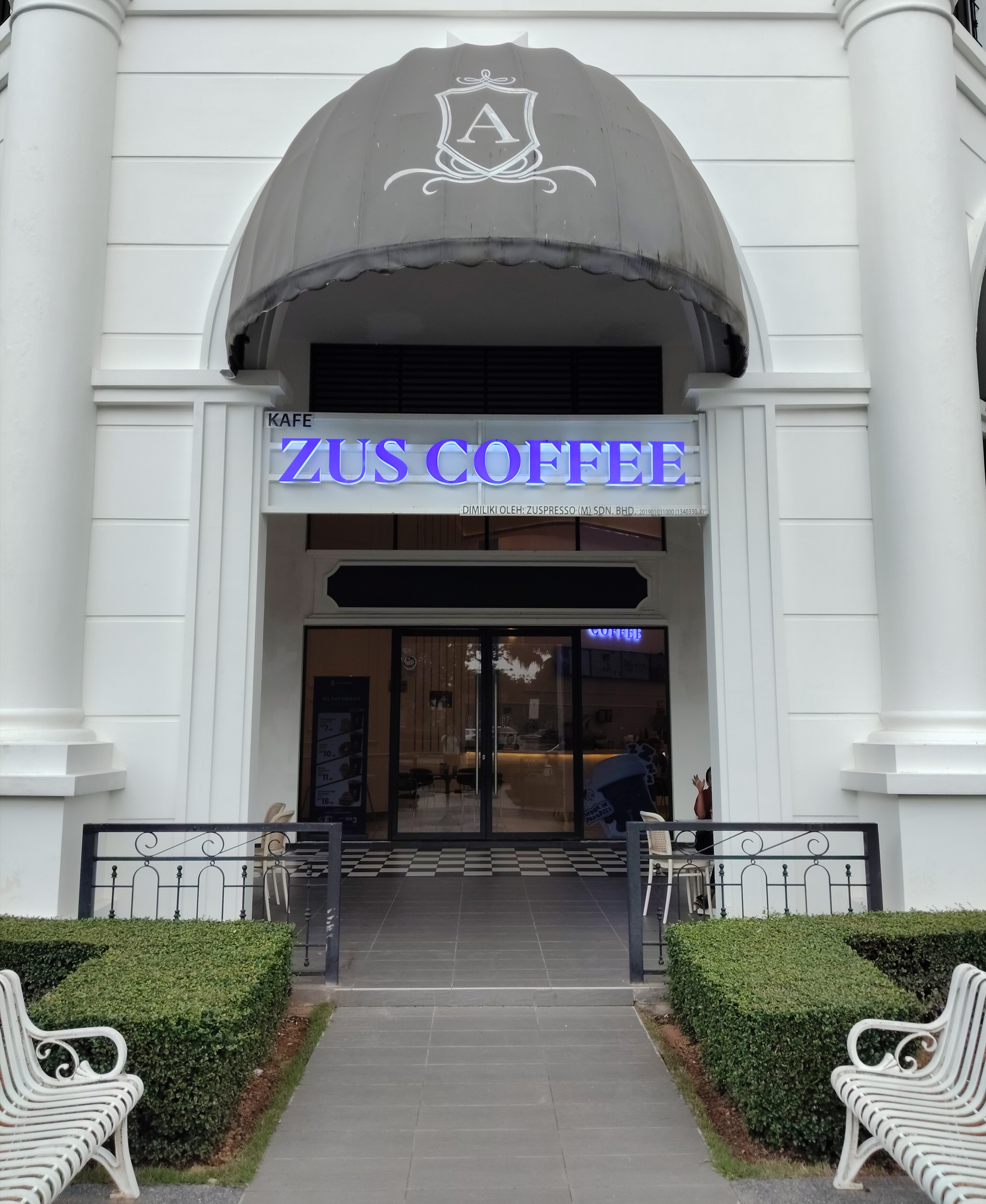 Zus Coffee photo 1