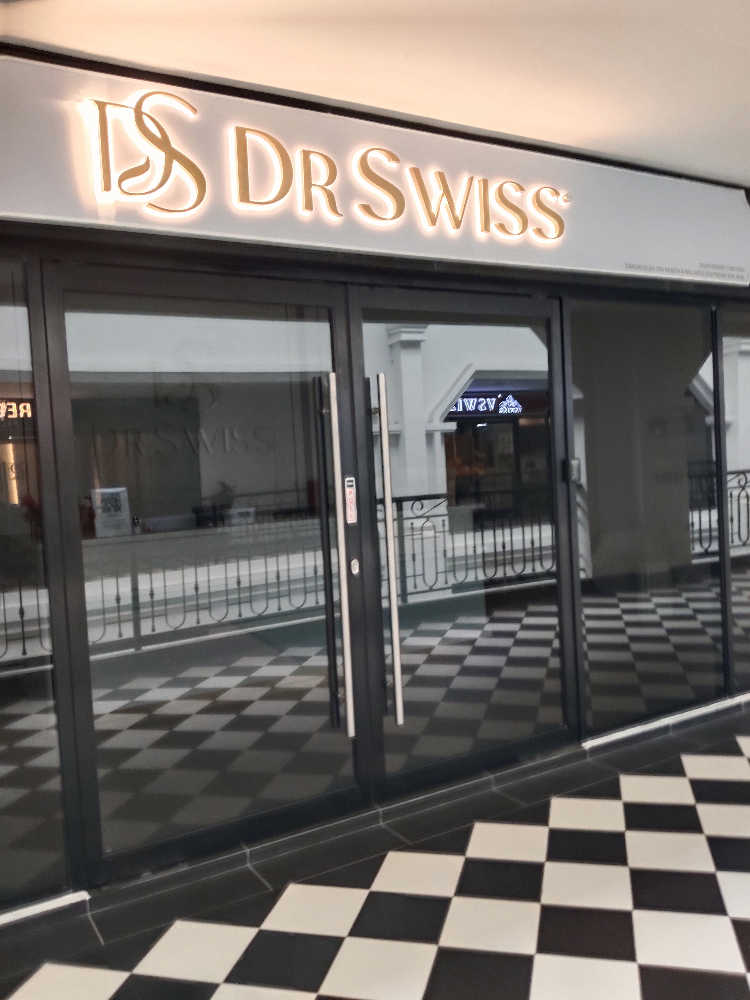DR Swiss photo 1
