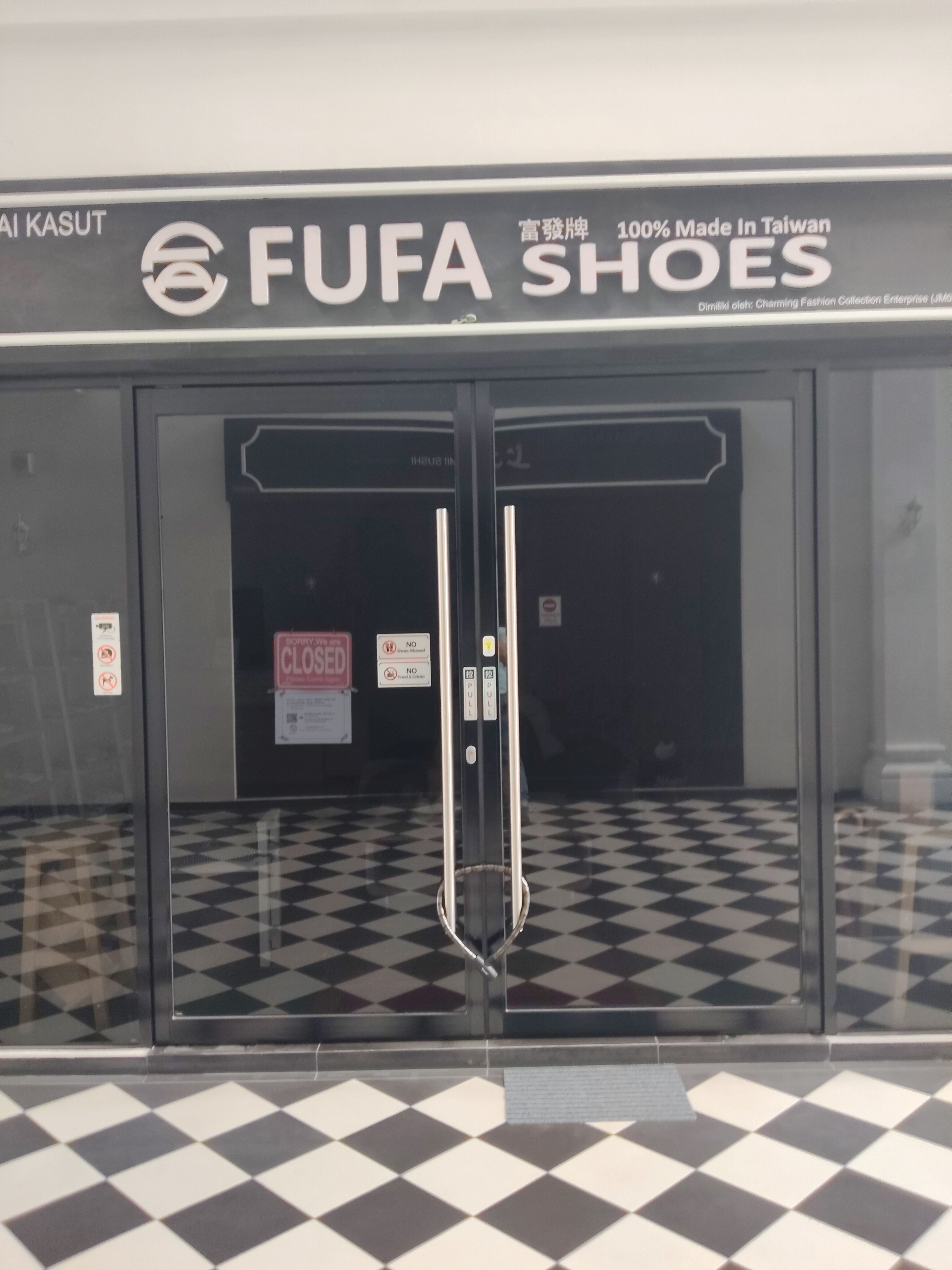 Fufa Shoes JB photo 1