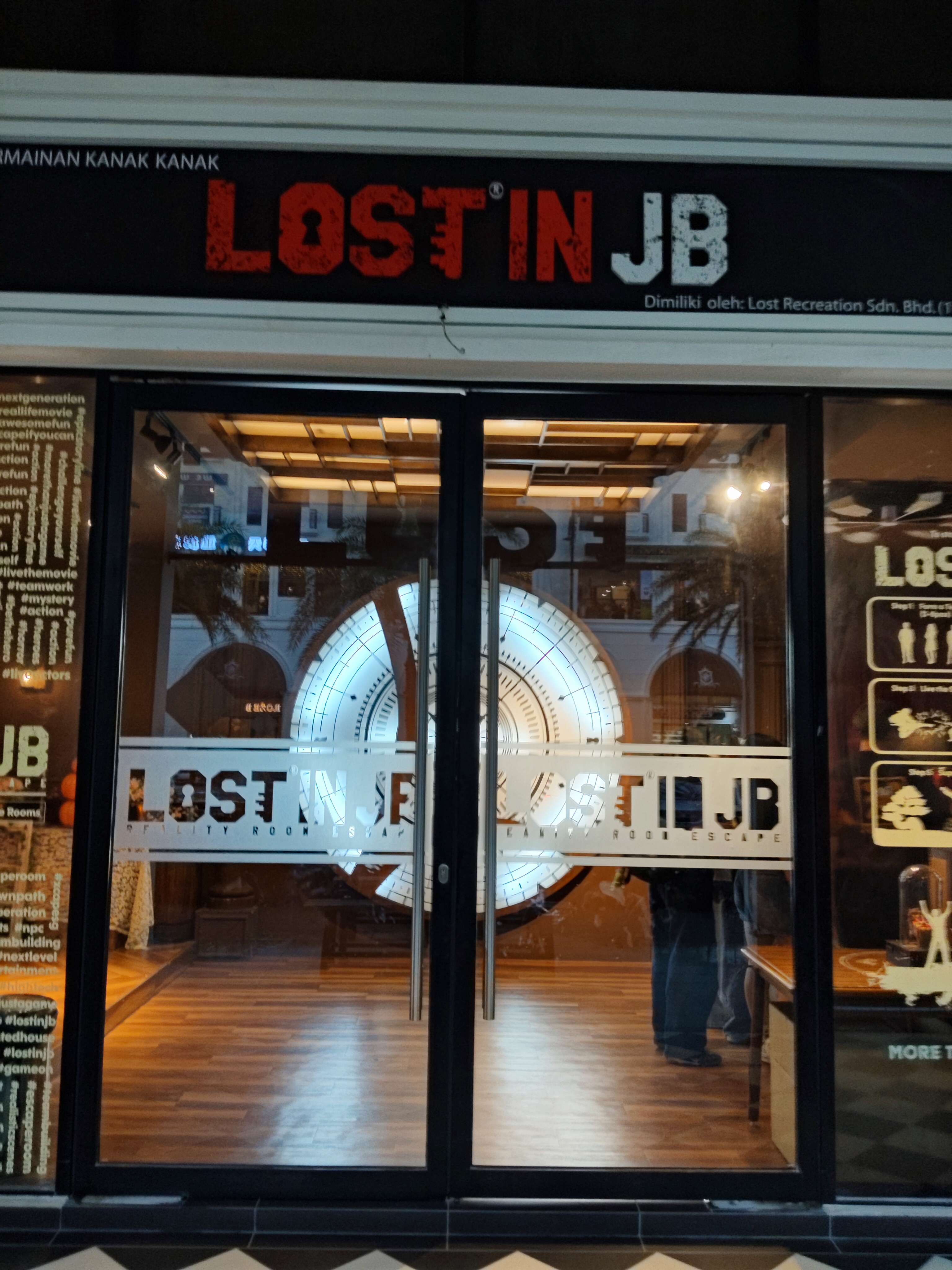 Lost in JB photo 1